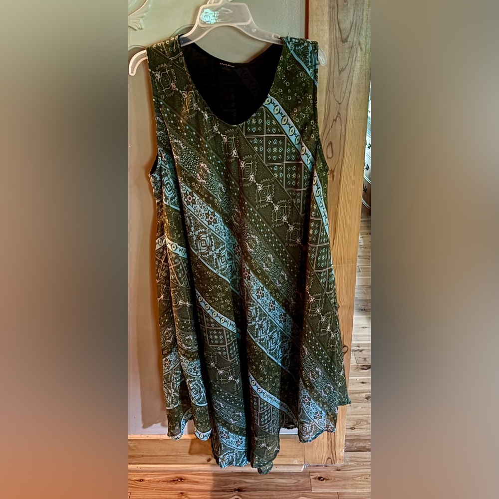 ⭐️Ana & Rose Artsy A-line Loose Fitting Flowing Dress OSFM Army Green Ice Blue⭐️